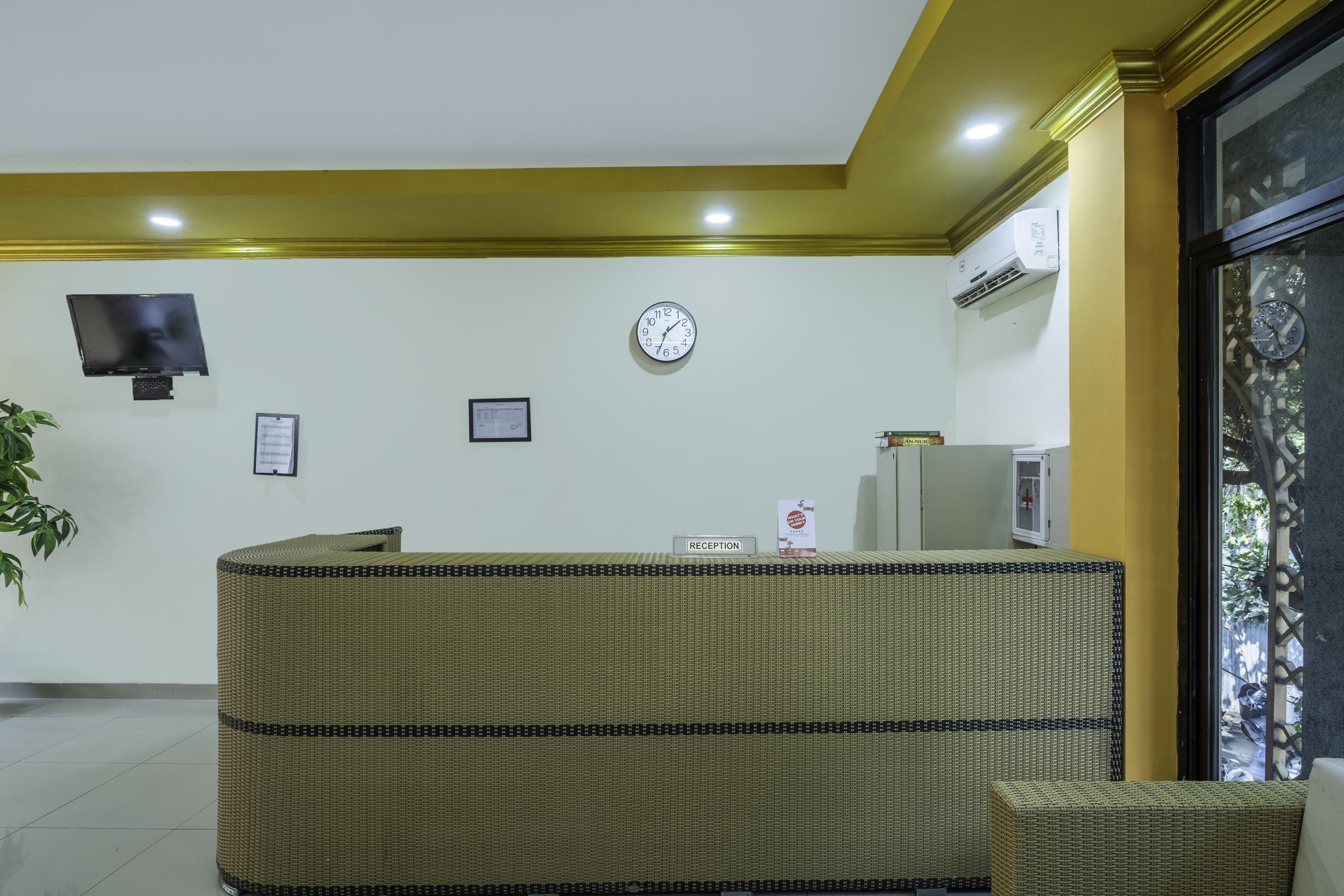 Oyo 2132 Pondok Avicenna Cirebon Exteriér fotografie