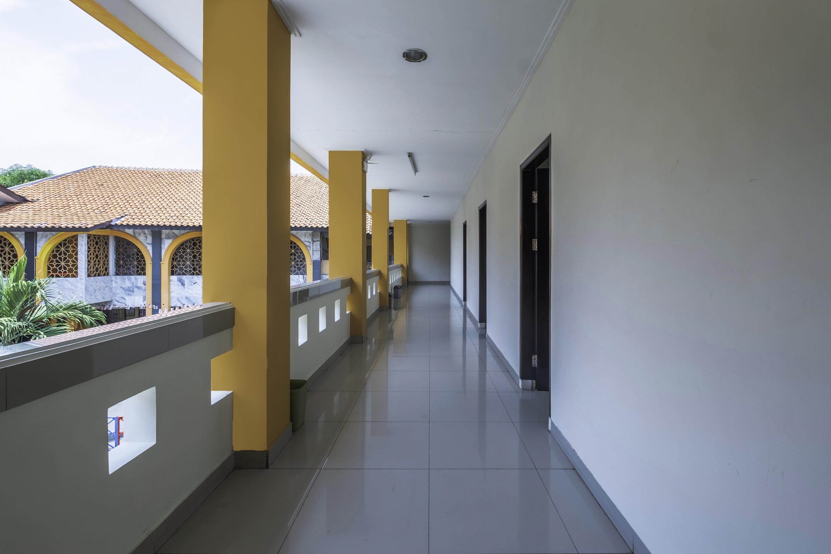 Oyo 2132 Pondok Avicenna Cirebon Exteriér fotografie