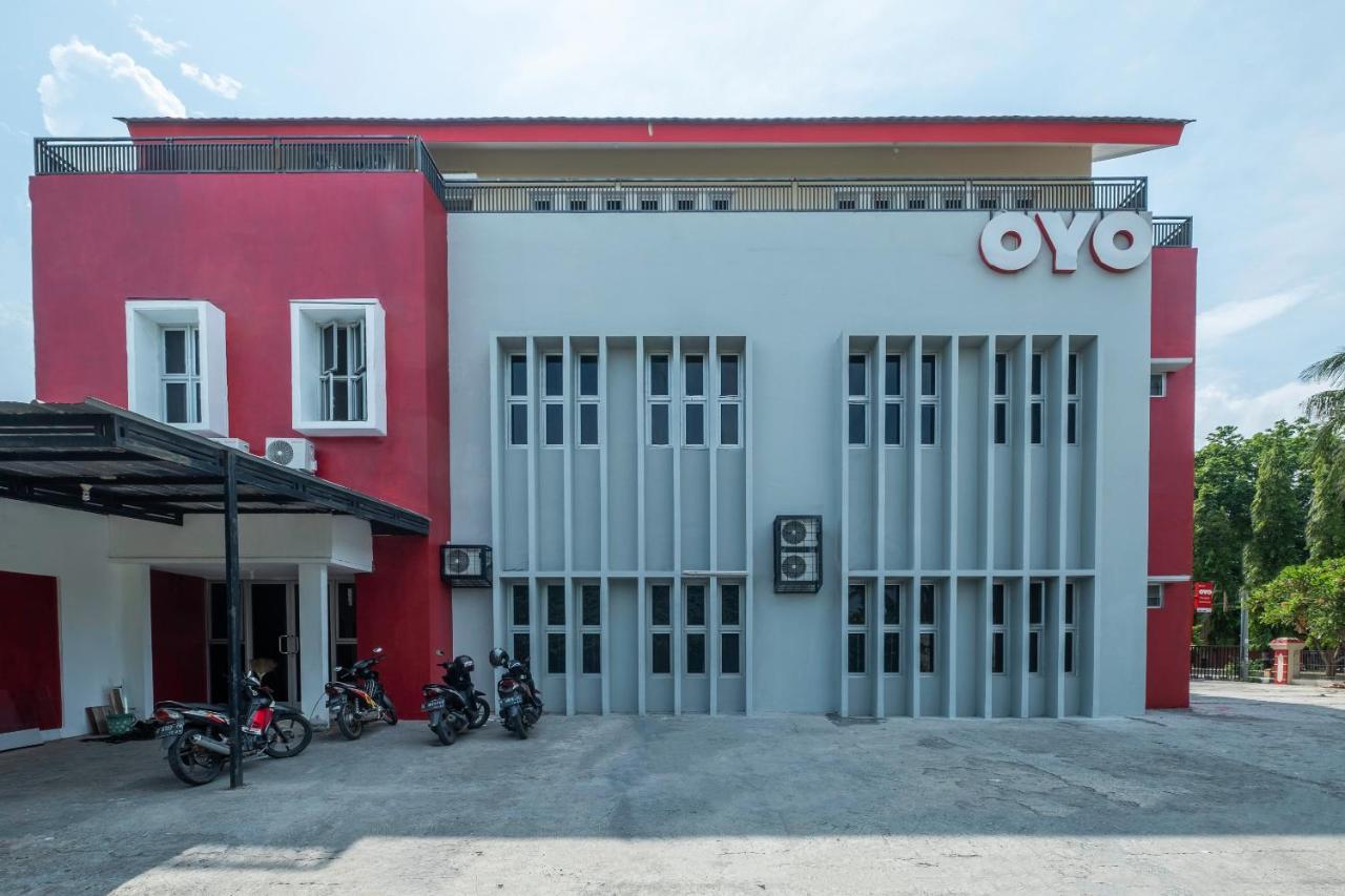 Oyo 2132 Pondok Avicenna Cirebon Exteriér fotografie